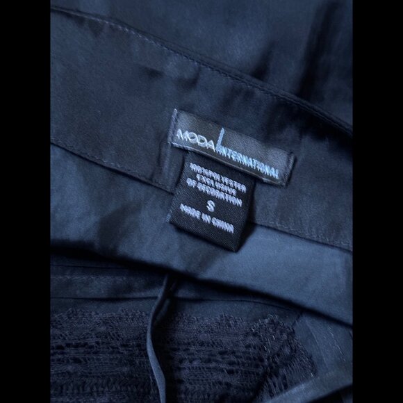 Moda International Black Camisole Small Womens Black Y2K Lace Trim Popover - Picture 5 of 5